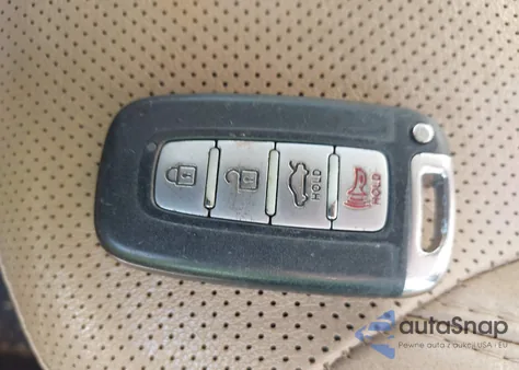 2013 Hyundai Sonata Hybrid Limited from USA, damaged, VIN KMHEC4A49DA084062